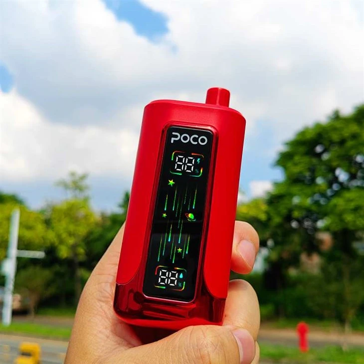 POCO FR80000 SOUFFLÉES VAPE